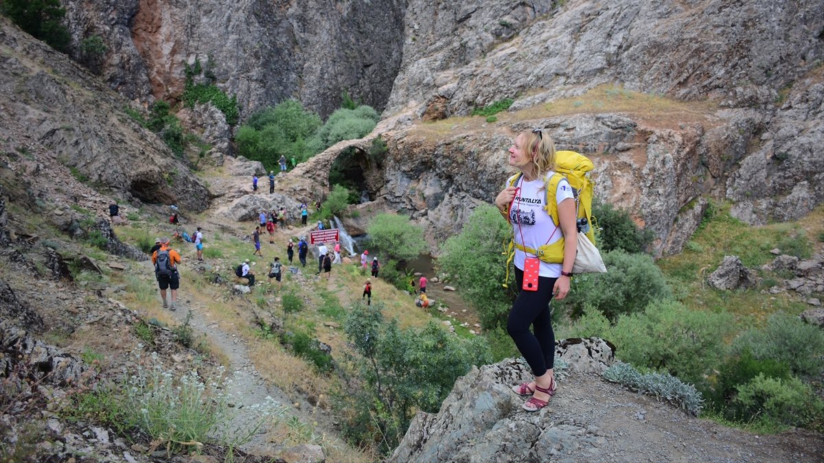 Rabat Vadisi doğası ve tarihi kalıntılarıyla gezginleri ağırlıyor