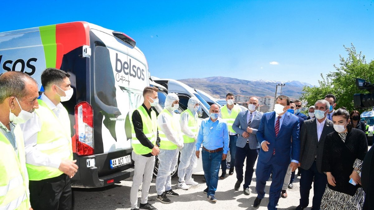 Ramazan'da ihtiyaç sahiplerine iftar ve sahurluk