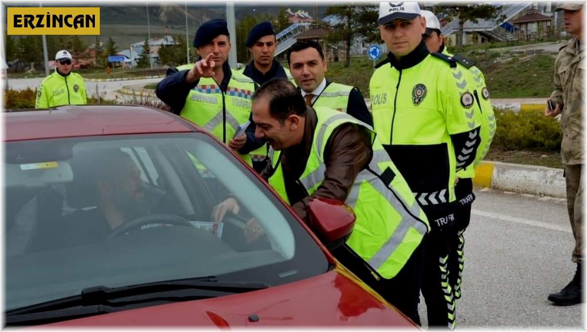 Refahiye'de "Yayalar İçin 5 Adımda Güvenli Trafik" uygulaması yapıldı