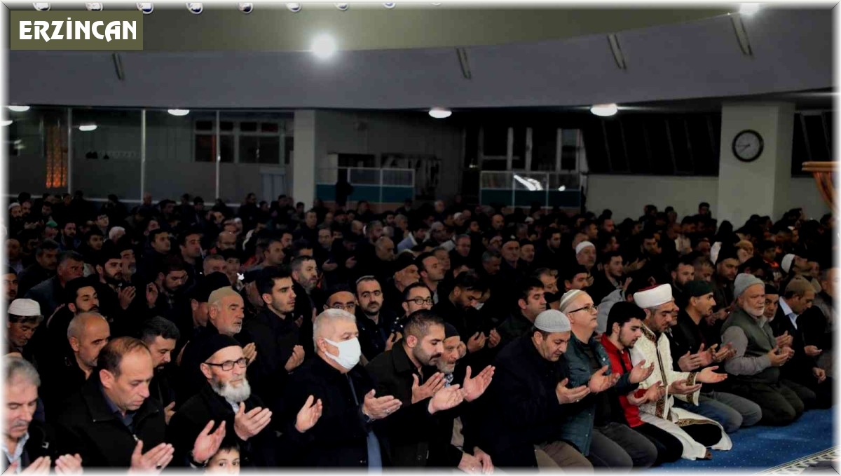 Regaib Kandilinde Terzibaba Camii doldu taştı