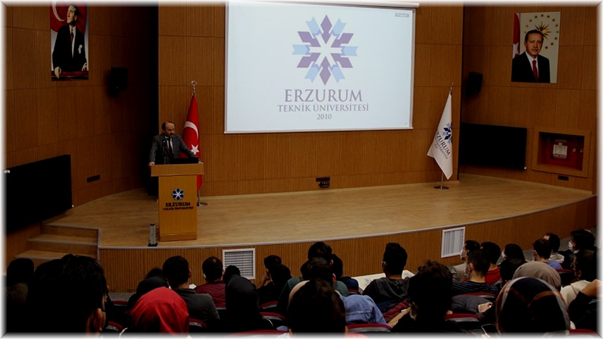 Rektör Çakmak, Mühendislik ve Mimarlık Fakültesi öğrencileriyle buluştu