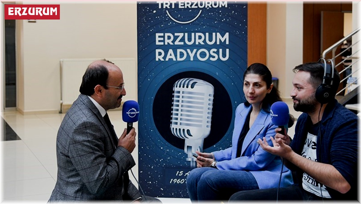 Rektör Çakmak TRT Erzurum Radyosu'nun konuğu oldu