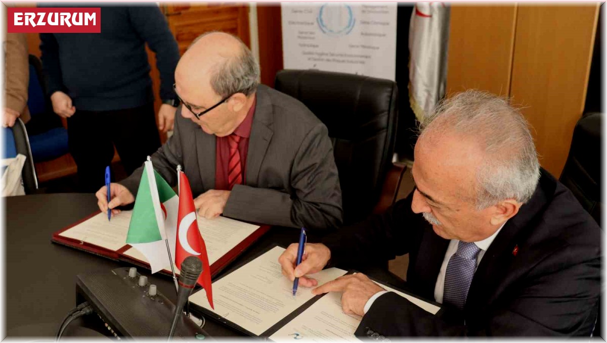 Rektör Çomaklı, Cezayir'de