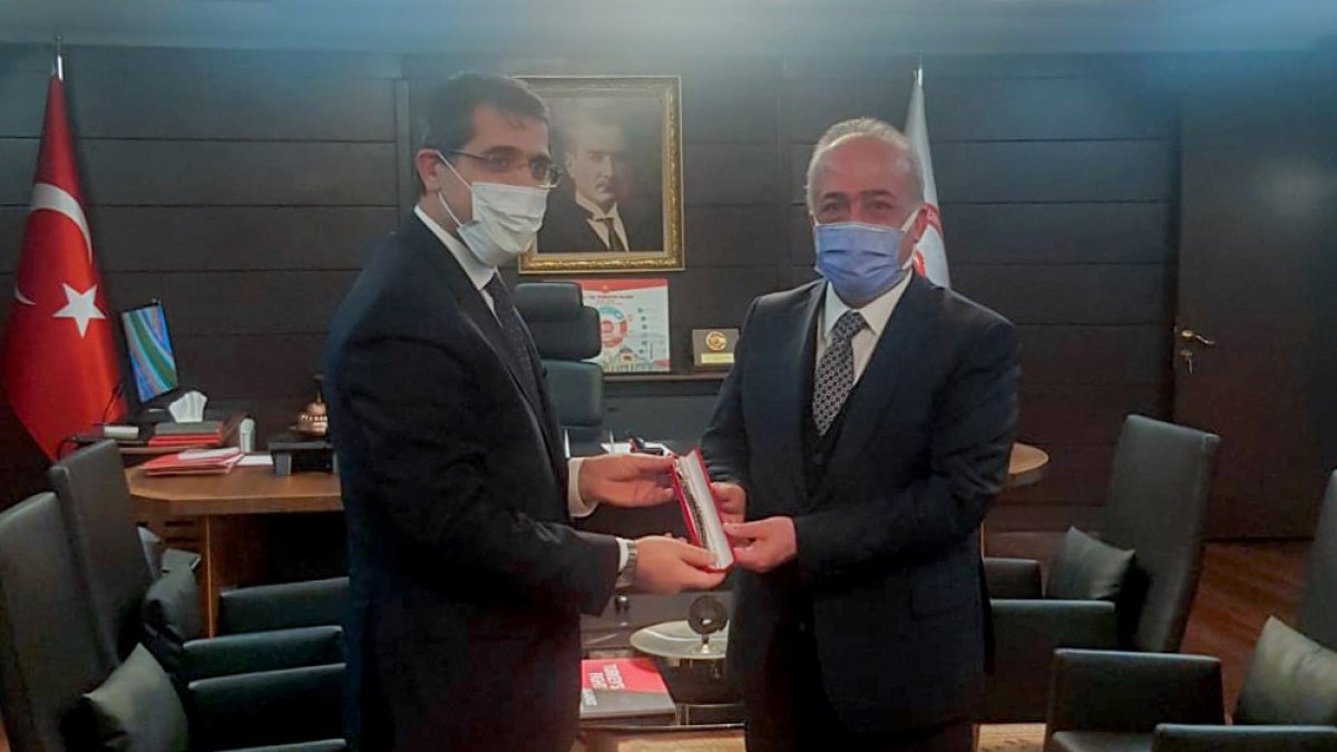 Rektör Çomaklı, Cumhurbaşkanlığı Strateji ve Bütçe Başkanı İbrahim Şenel ile bir araya geldi