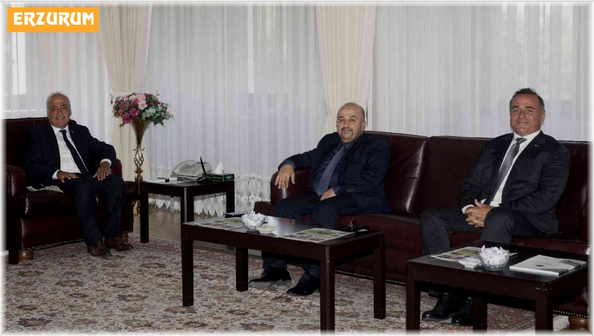 Rektör Çomaklı, İVEK yöneticileriyle bir araya geldi