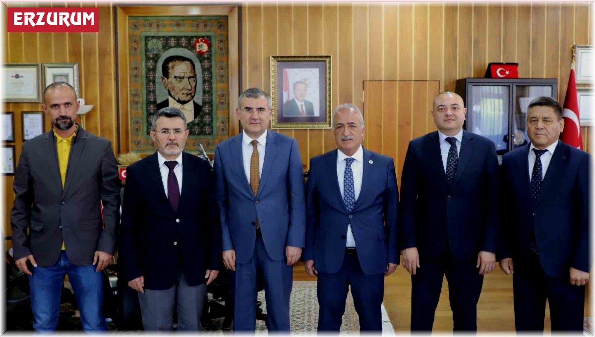 Rektör Çomaklı, Özbek heyetini kabul etti