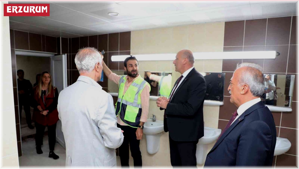 Rektör Çomaklı, üniversite yerleşkesinde bulunan yurtları ziyaret etti