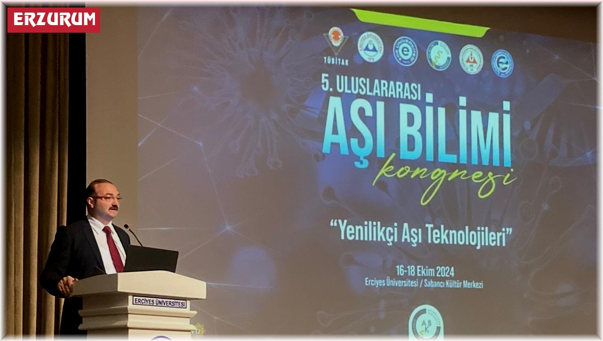 Rektör Hacımüftüoğlu, uluslararası aşı bilimi kongresine katıldı