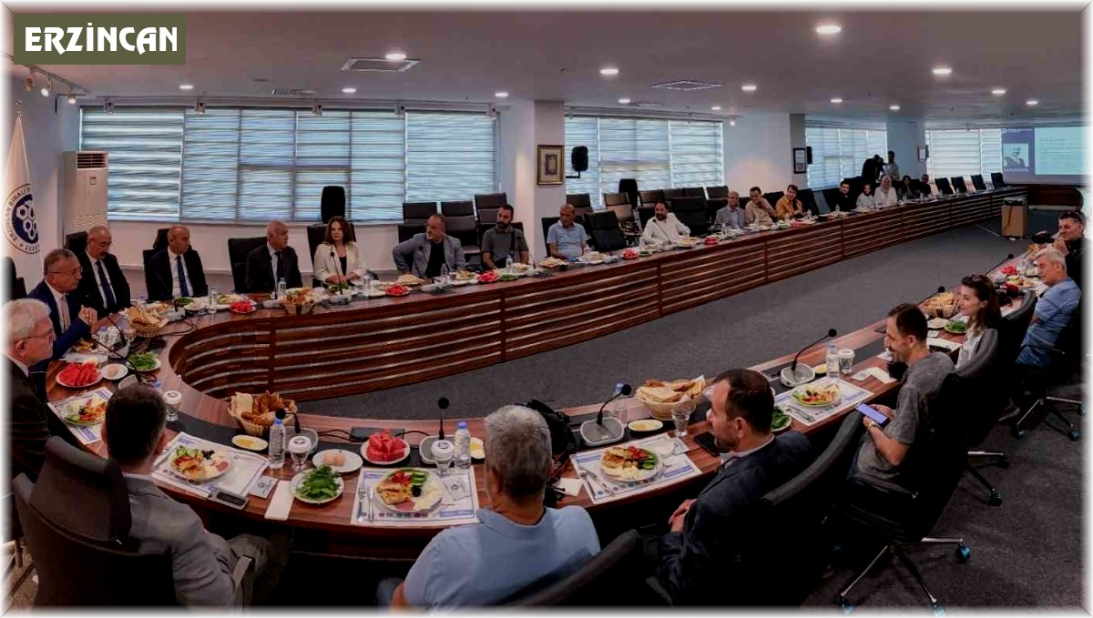 Rektör Levent ve Deprem Teknolojileri Enstitüsü Müdürü Özden basınla bir araya geldi