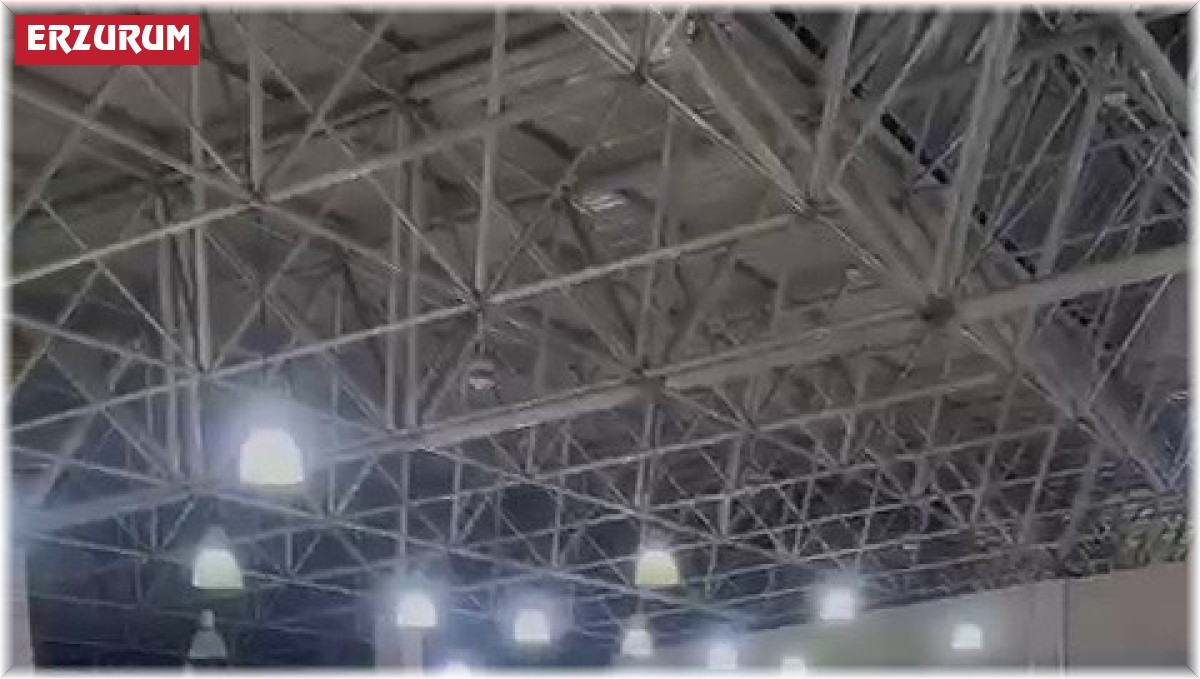 Rötarlı uçuşlar yolcuların tepkisine neden oldu