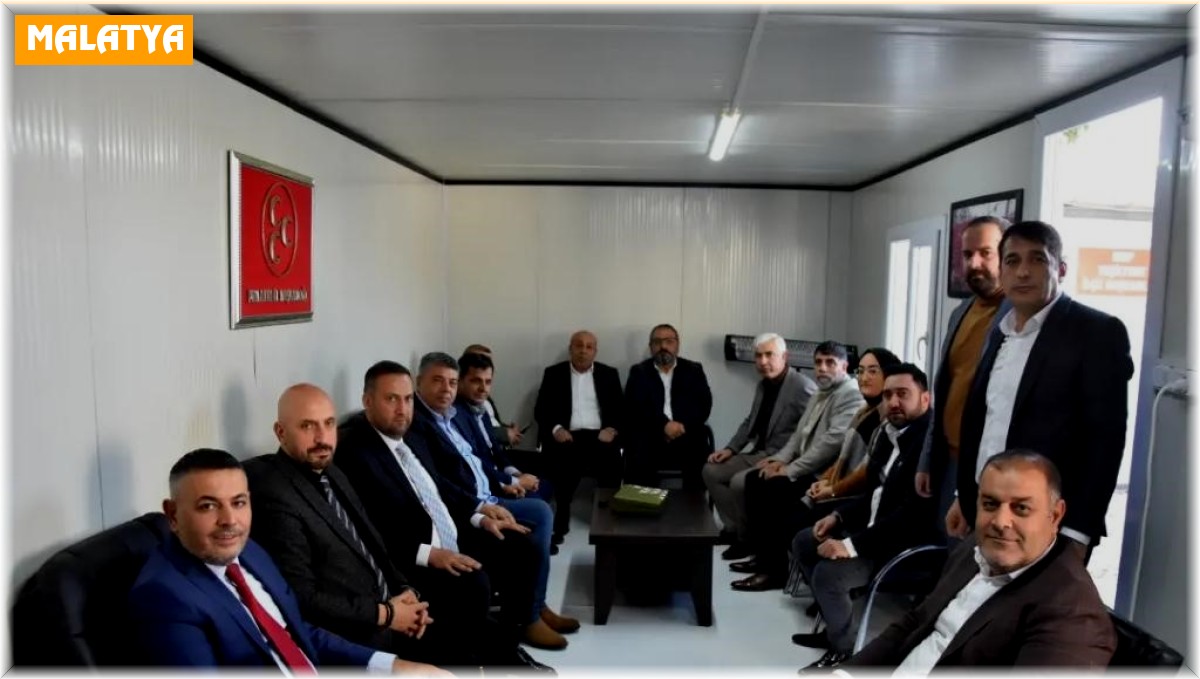 Sadıkoğlu: "Partiler üstü bir konuma sahibiz"