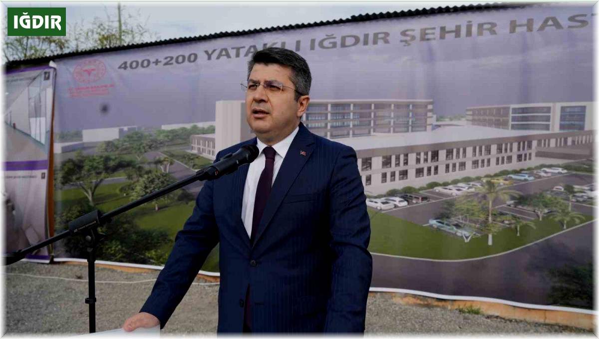 Sağlık Bakan Yardımcısı Kırbıyık, Iğdır Şehir Hastanesi inşaat alanında incelemede bulundu