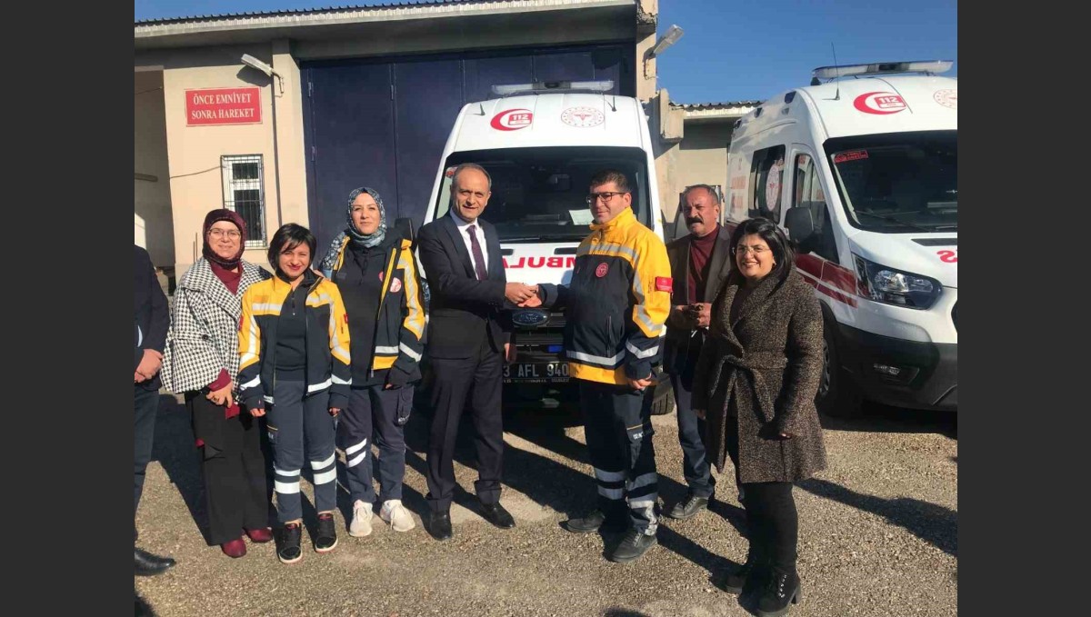 Sağlık Bakanlığından Elazığ'a tam donanımlı 6 ambulans