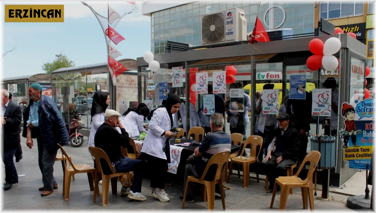 Sağlık Bilimleri Fakültesi'nden "Hipertansiyon Durağı" adlı farkındalık etkinliği