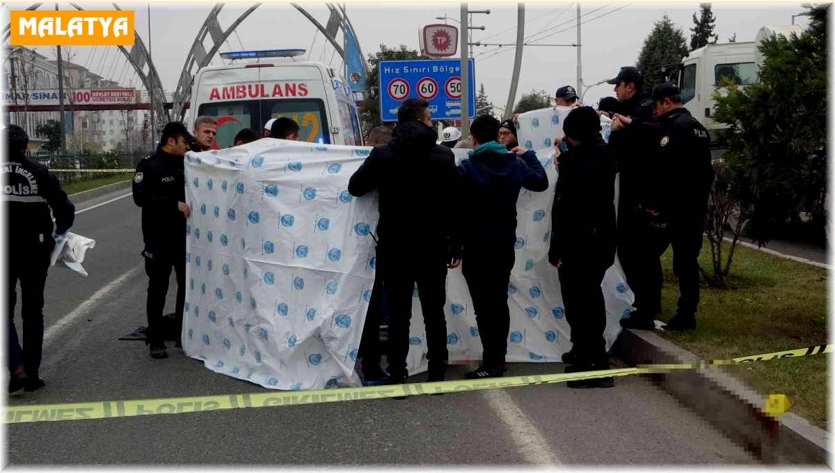 Sağlık çalışanı feci kazada hayatını kaybetti