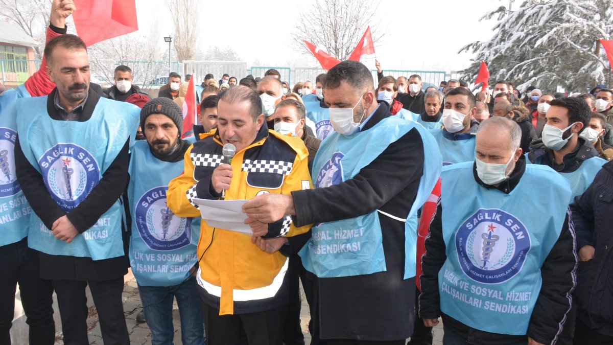 Sağlık-Sen'den "ek gösterge düzenlemesinin tüm sağlıkçıları kapsaması" talebi