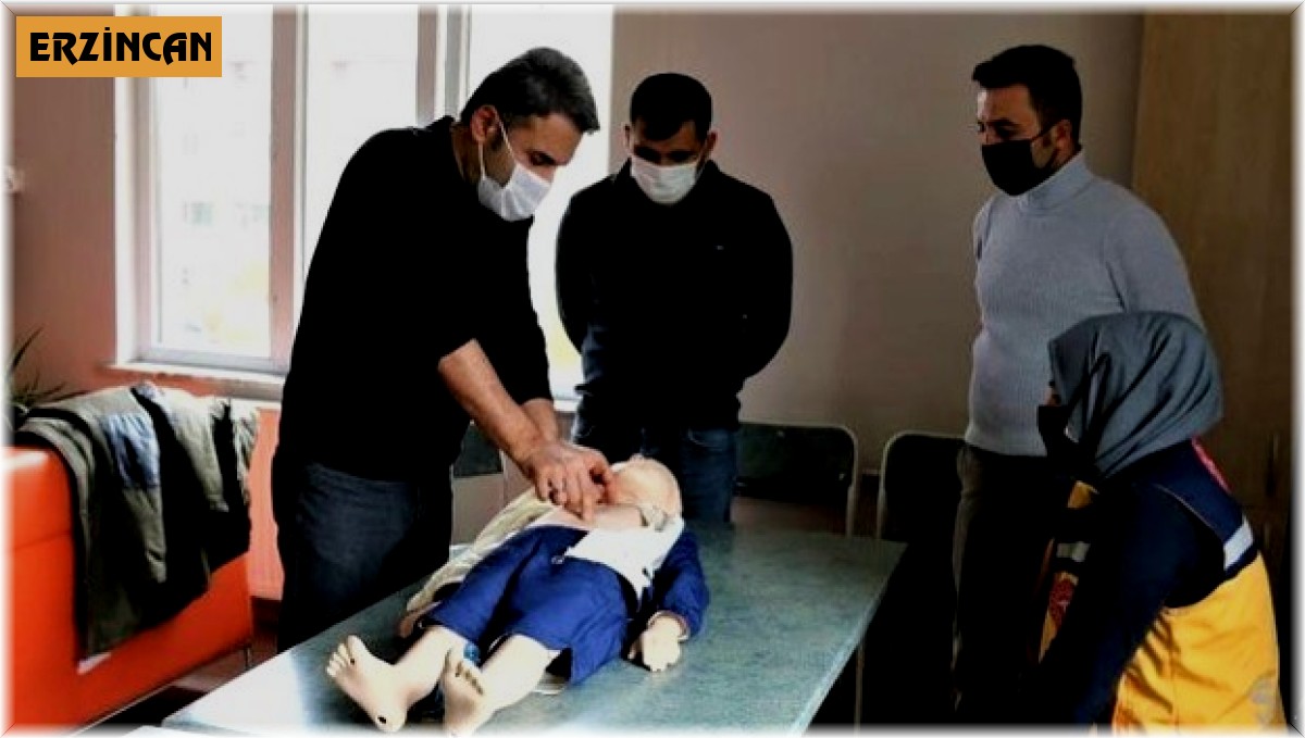 Sağlıkçılardan polislere ilk yardım kursu