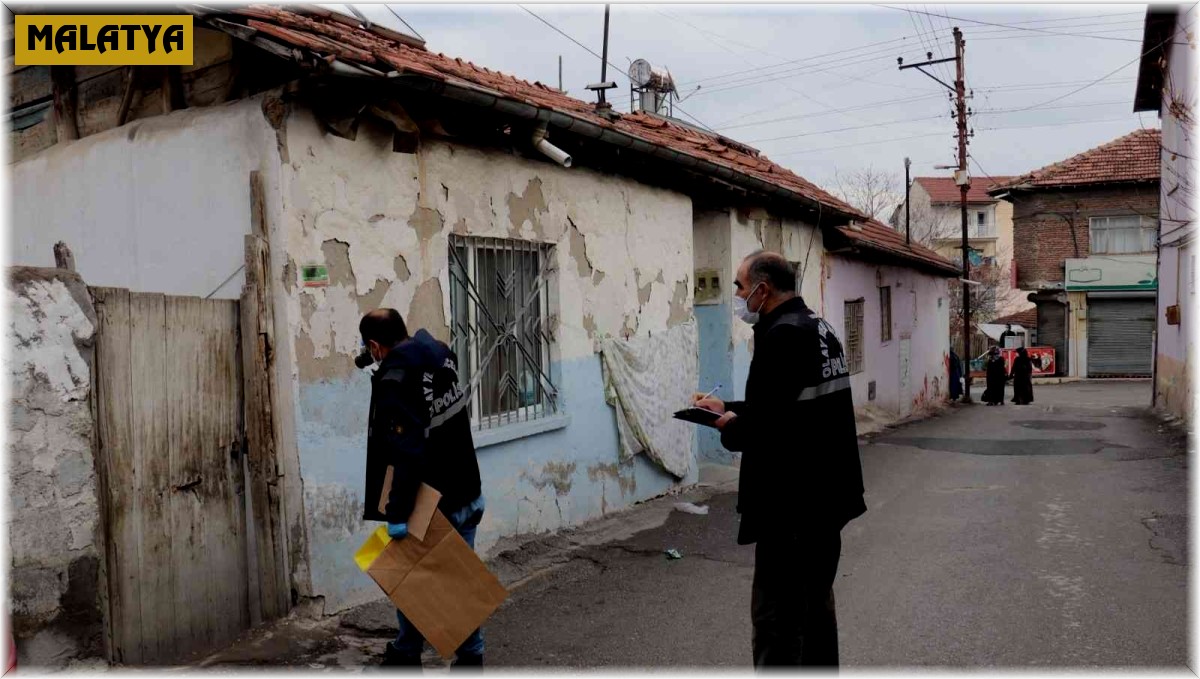 Sahte alkol komaya soktu