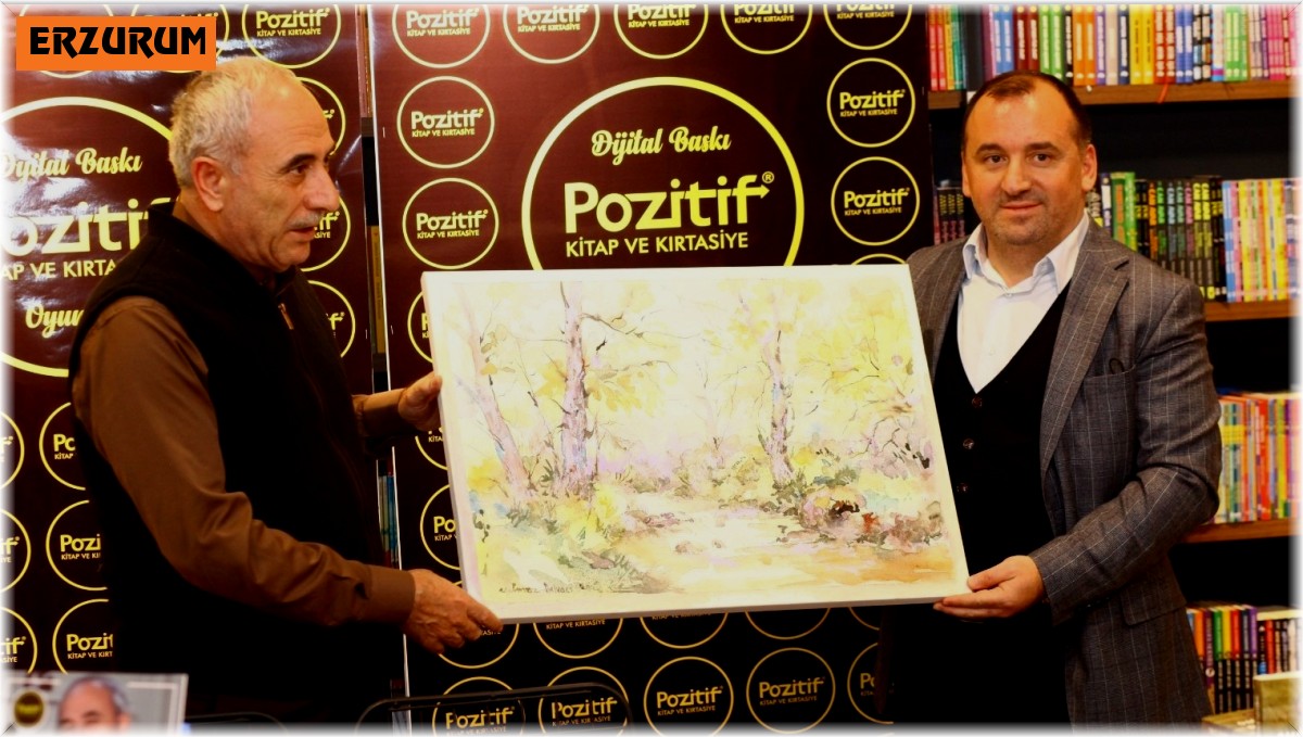 Şair ve Yazar Genç Erzurum'da imza gününe katıldı