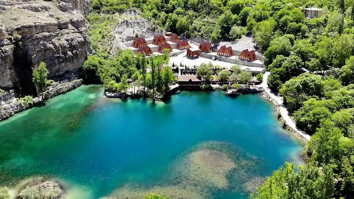 Saklı Cennet 'Yedigöller' eşsiz manzarasıyla göz kamaştırıyor