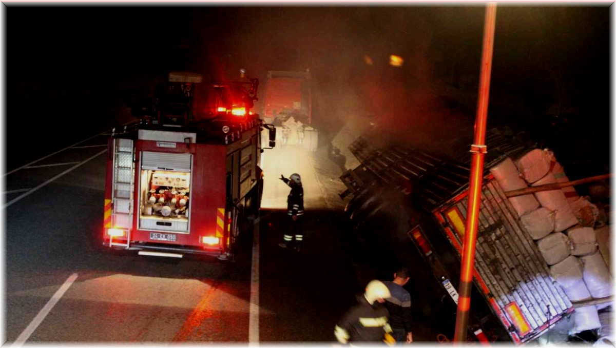 Saman yüklü tırda yangın