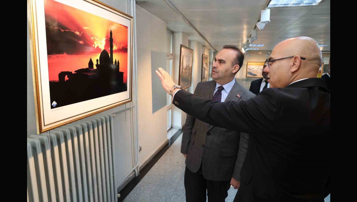 Sanayi ve Teknoloji Bakanı Mehmet Fatih Kacır Ağrı Valiliğini Ziyaret Etti