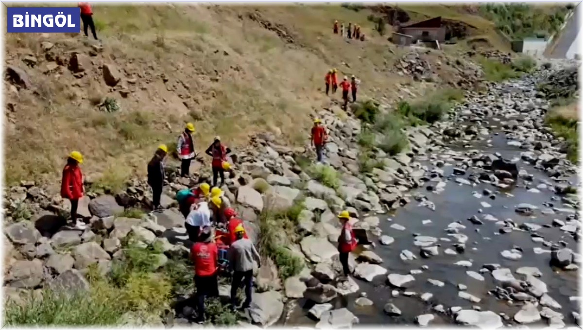 SAR ekibi, yeni gönüllülere kamplı eğitim verdi