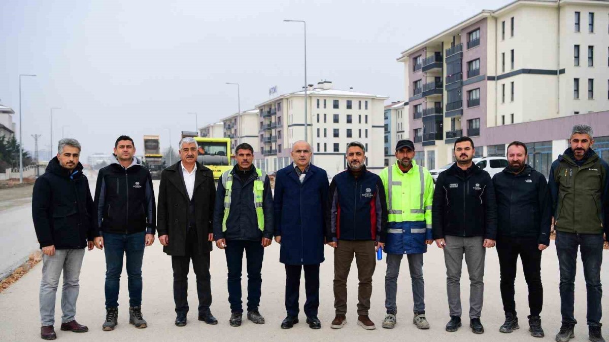 Saray Bosna caddesinde çalışmalar sürüyor