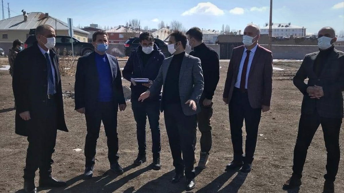 Saray'da spor tesislerinin yapımına başlandı