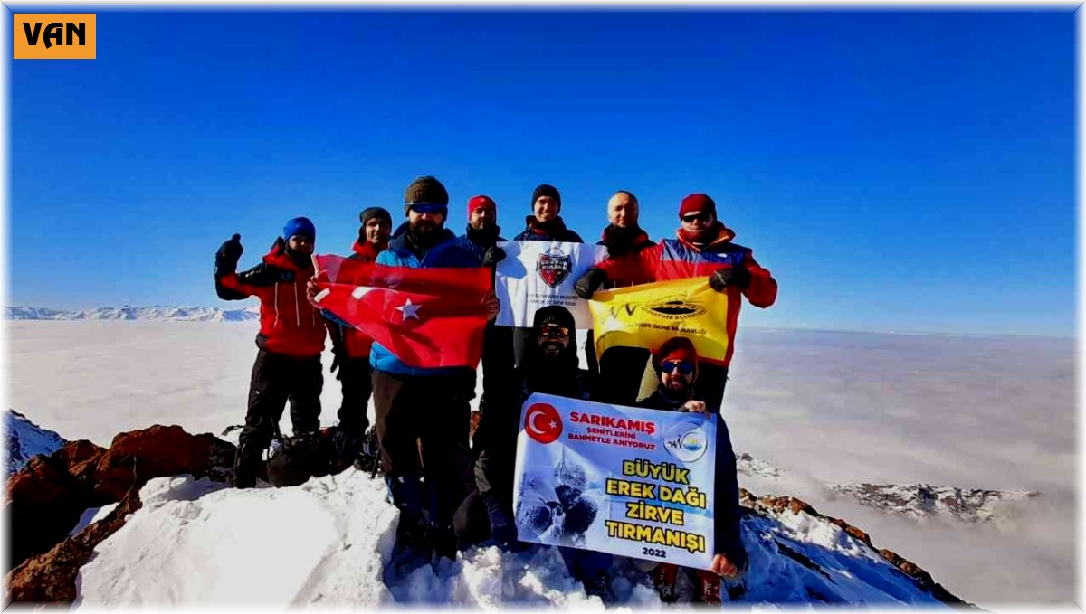 Sarıkamış şehitleri anısına Erek Dağı'na tırmanış