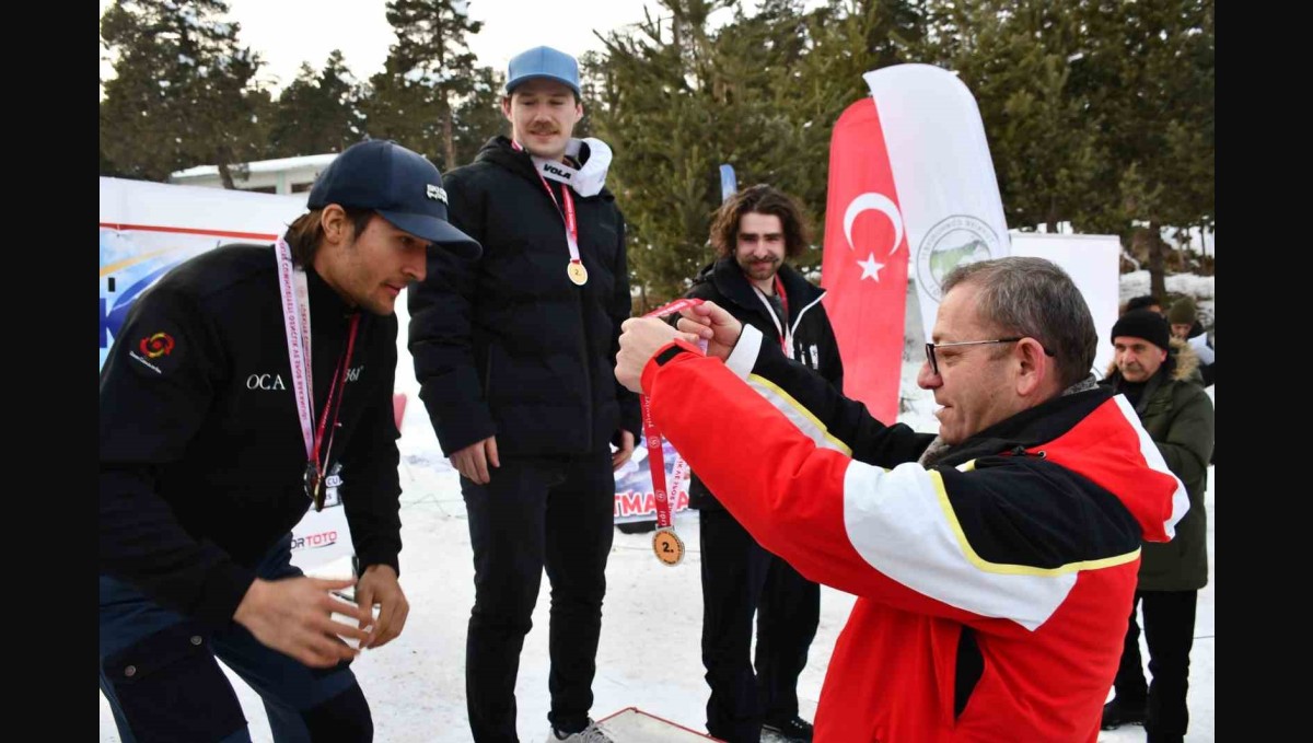 Sarıkamış'ta FIS Cup yarışları sona erdi