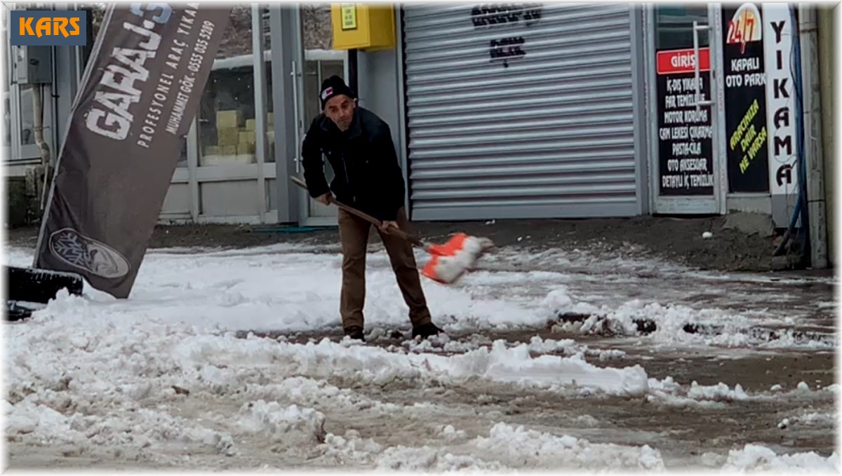 Sarıkamış'ta kar mesai başladı