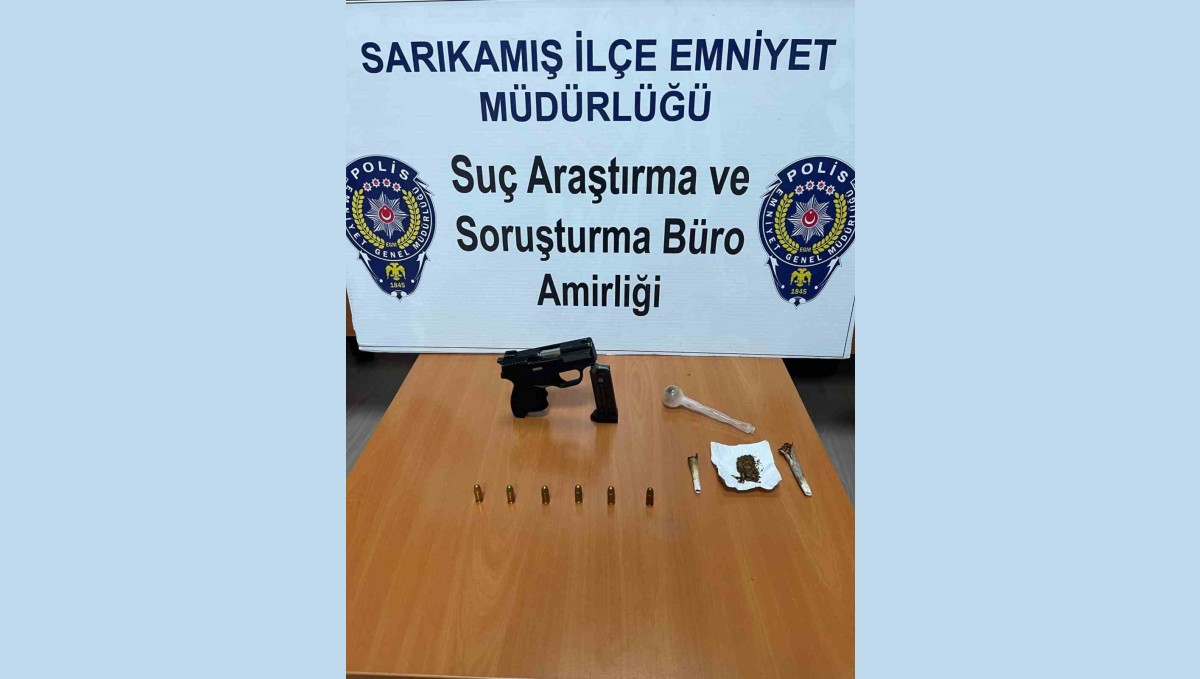 Sarıkamış'ta uyuşturucu ve silah ele geçirildi