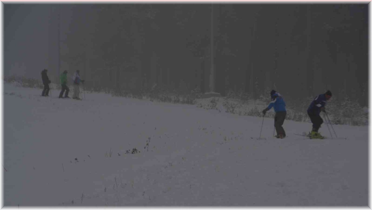 Sarıkamışlı kayakçılar sezonu erken açtı