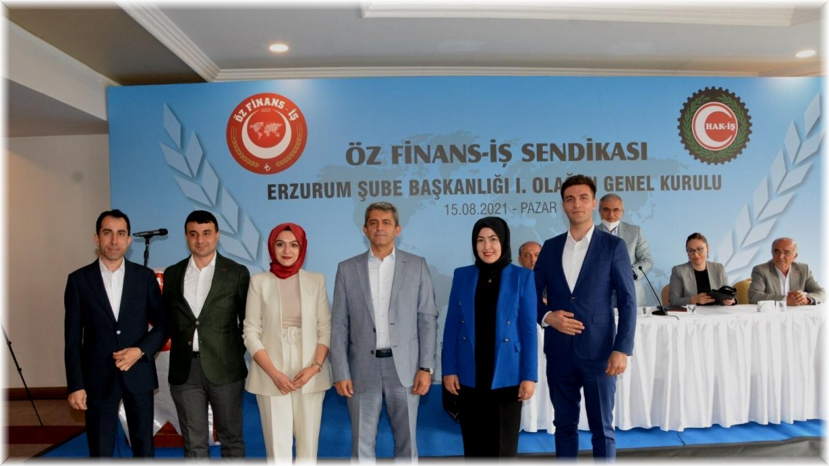 Savaş’a delegelerden tam destek