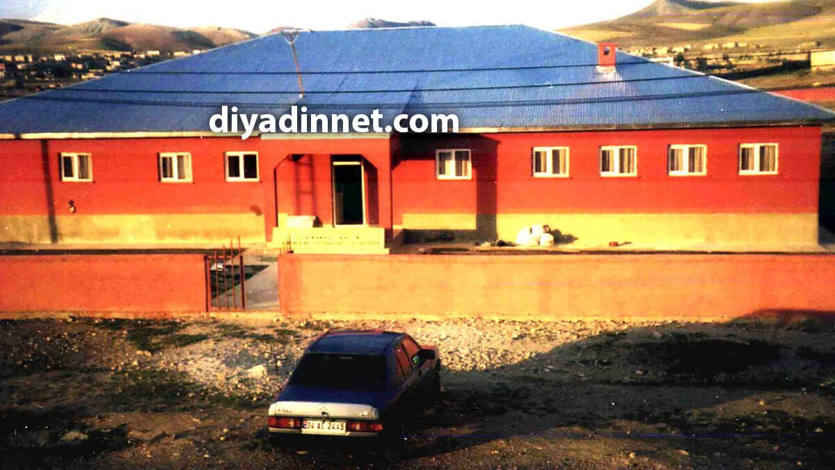 Seçilemedi ama sözünü tuttu: Cemal Kaya Diyadin'e 100 öğrencilik yurt yaptırdı