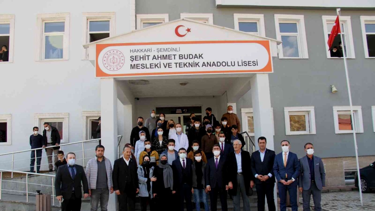 Şehit Ahmet Budak'ın adı okula verildi