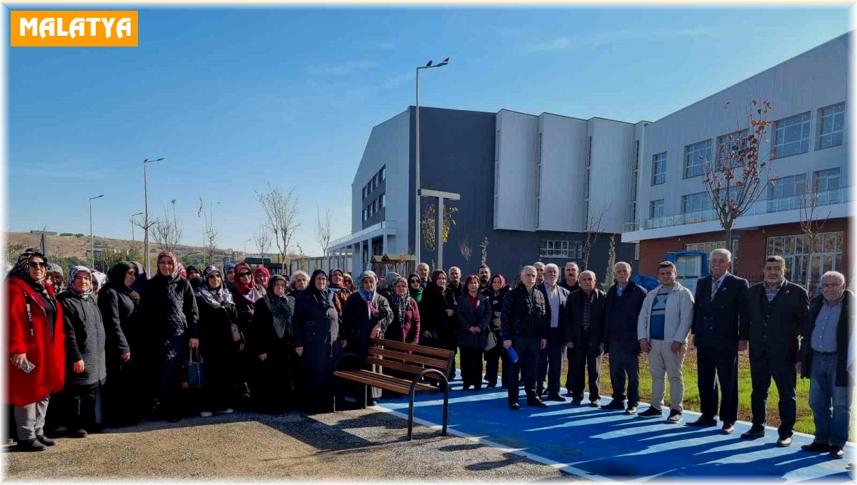 Şehit aileleri ve STK'lar büyükşehrin projelerini gezdi