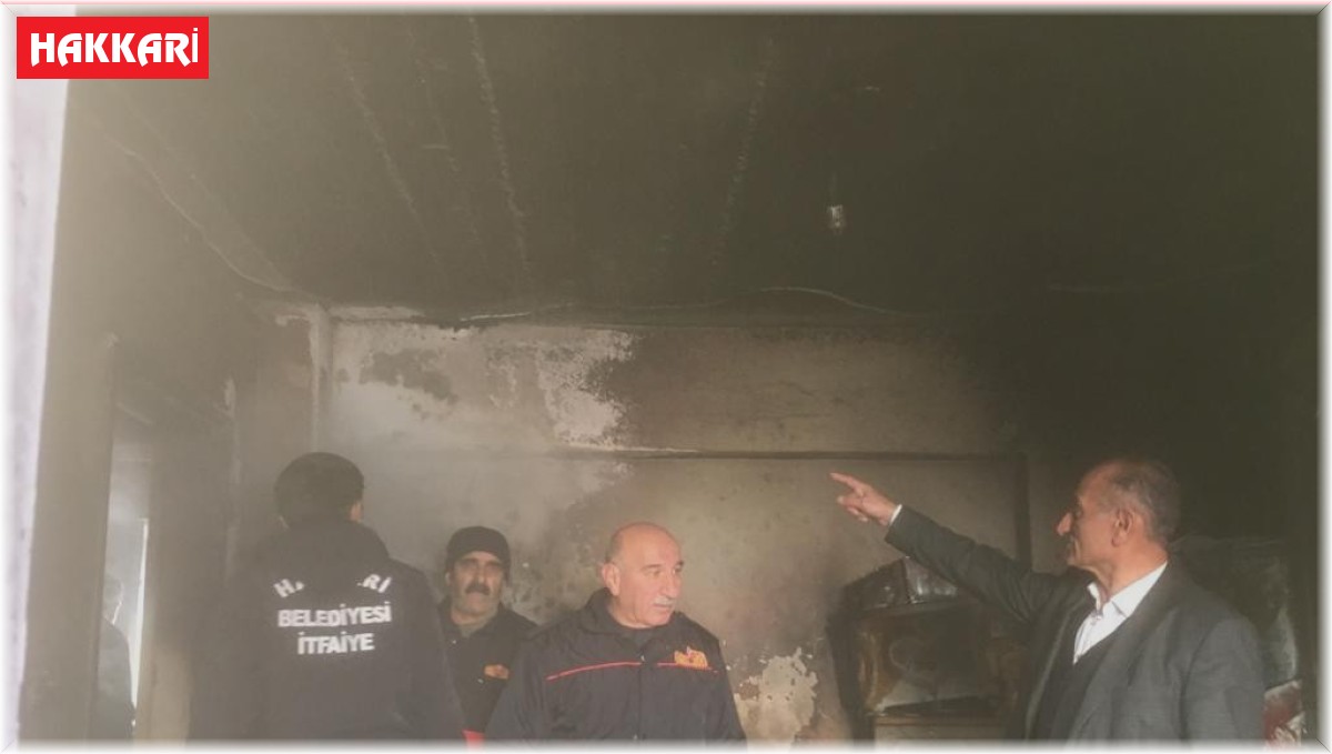 Şehit annesinin evi yangında büyük hasar gördü
