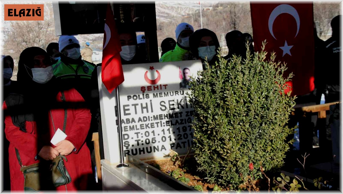 Şehit kahraman polis Fethi Sekin, vefatının 5'inci senesinde kabri başında anıldı