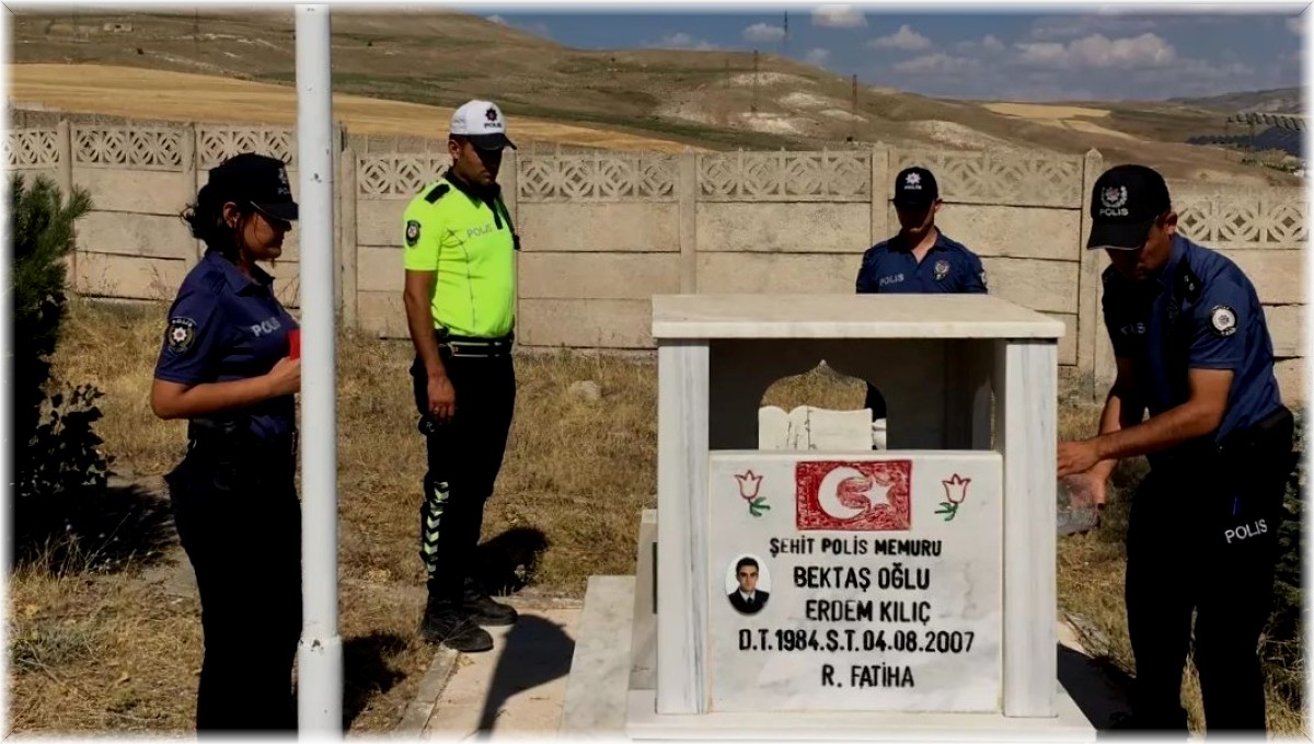 Şehit Polis Memuru Erdem Kılıç'ı meslektaşları unutmadı