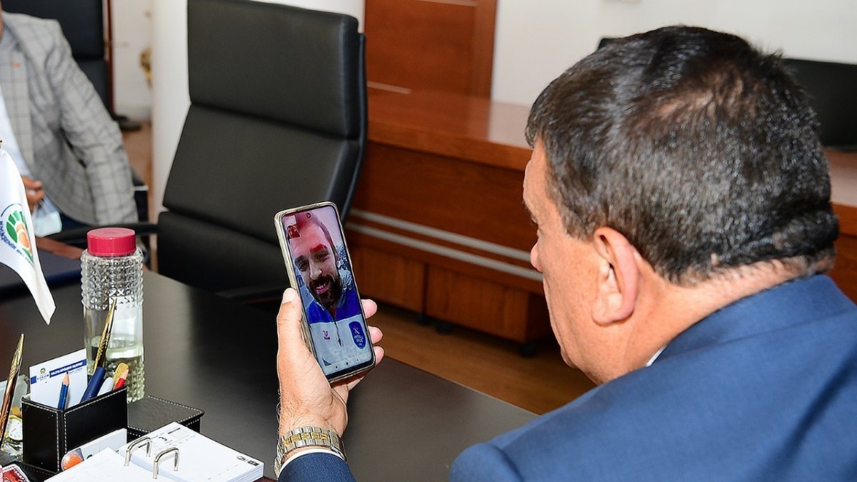 Selahattin Gürkan, Anadolu Efesli Simon ile görüştü