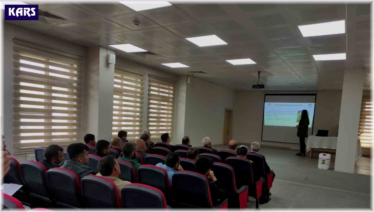 Selim'de muhtarlar ve çiftçiler bilgilendirildi