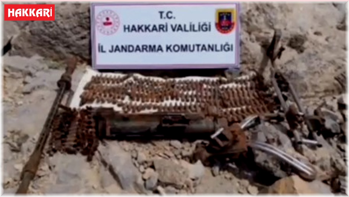 Şemdinli'de PKK'ya ait mağarada çok sayıda silah ve mühimmat ele geçirildi