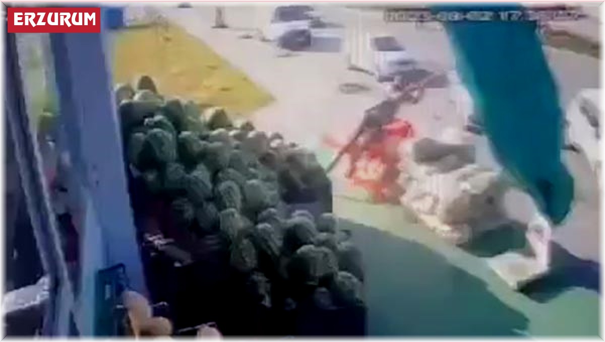 Şemsiye manavı uçurdu