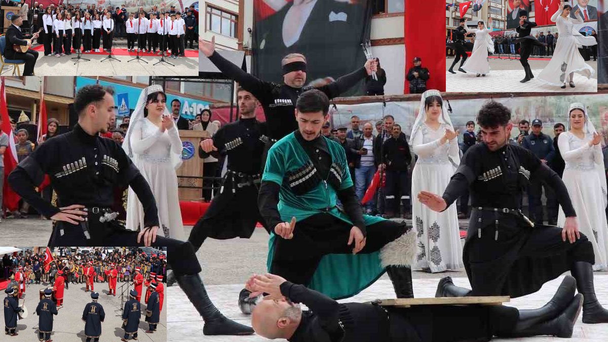 Şenkaya’nın kurtuluşunun 108. yılı törenler, halk oyunları ve mehteran gösterisiyle kutlandı