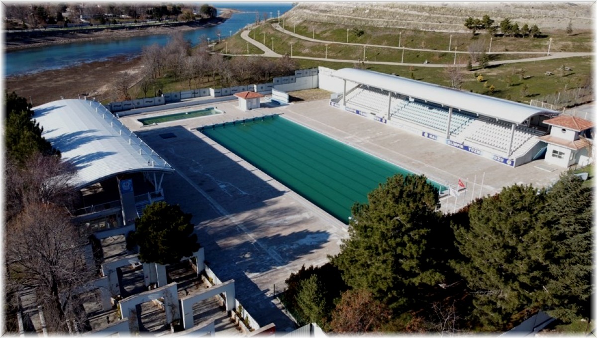 Serinlemek isteyenlere havuz hizmete açılıyor