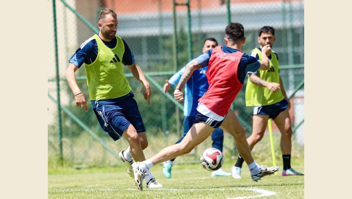 Serkan Özbalta: "Bu sezon için değil, kulübün geleceği için transfer yapıyoruz"