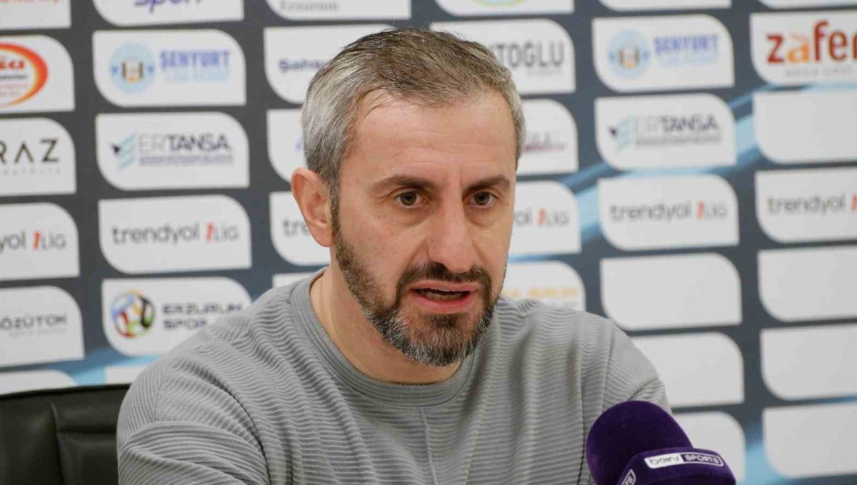 Serkan Özbalta: "Önümüzde 15 hafta var ve çok sayıda final maçı oynayacağız"