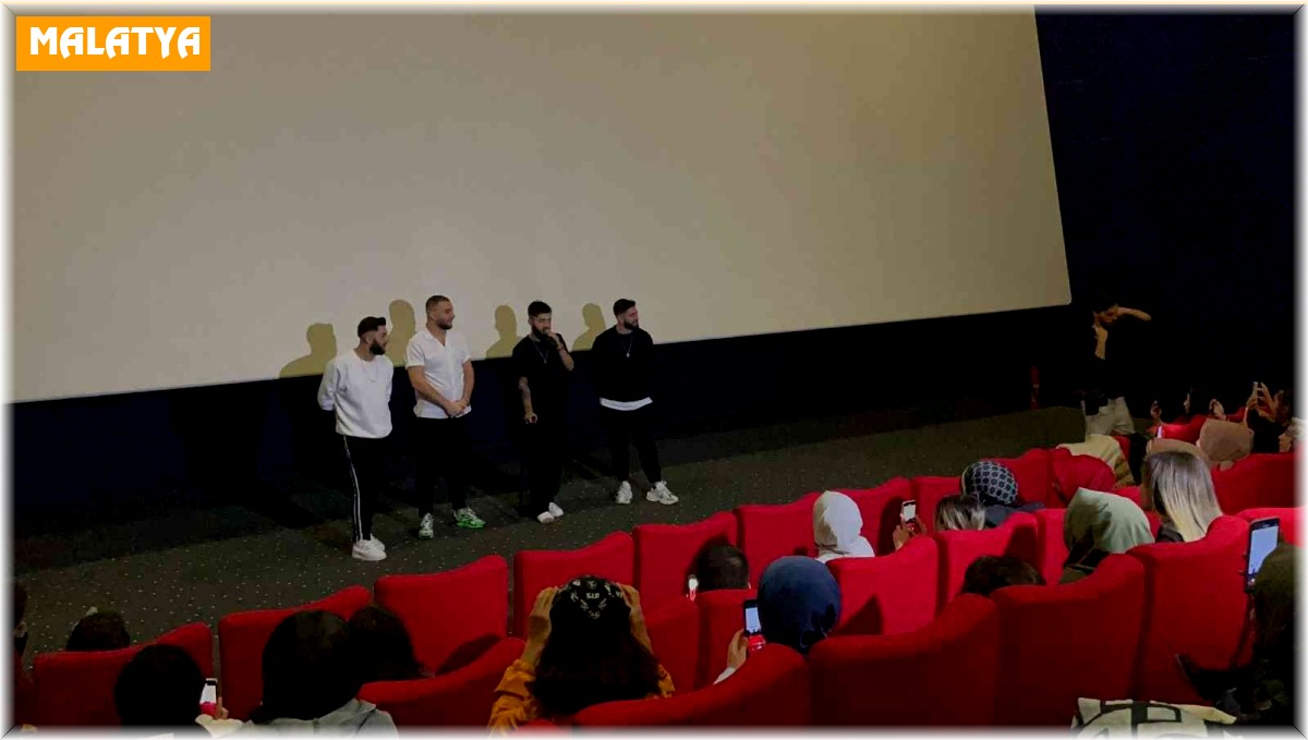 'Sevmedim Deme' filminin Malatya'da galası yapıldı